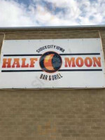 Half Moon Grill