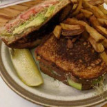 Harvey's 4th Street Grill