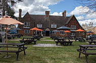 Hilden Manor Beefeater Grill