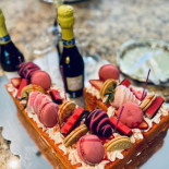 Queen's Sweet Treats
