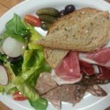 Midi Bistro