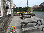 The Grapes Inn