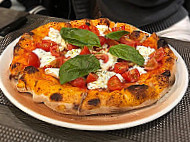 Avenue 8 Pizzeria